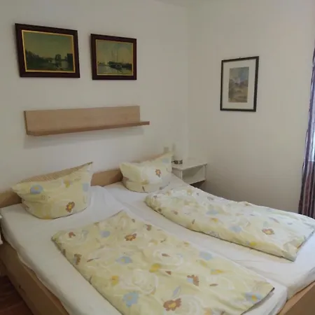 Apartment Ferienresidenz Chiemseestrand Nr 8 Chieming